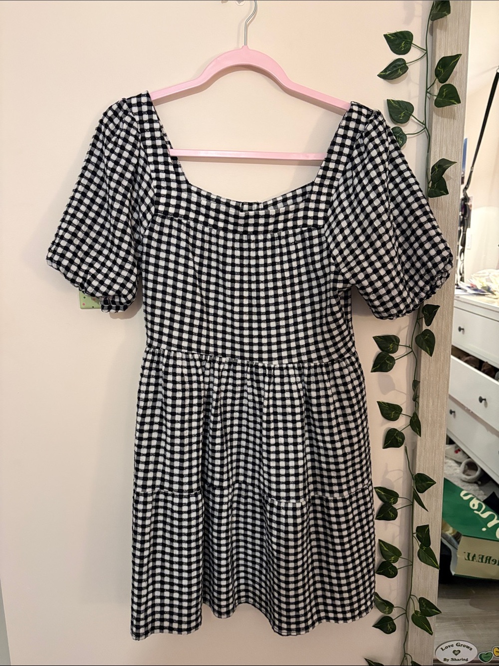 Skirt Subcategory Identification - Picture 2 of 3